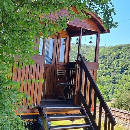 Autarkes Tiny House Mit Rheinblick Apartment Rumikon Bagian luar foto