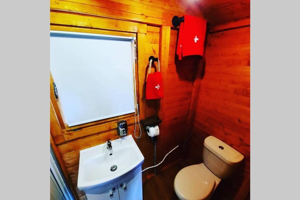 Autarkes Tiny House Mit Rheinblick Apartment Rumikon Bagian luar foto